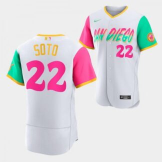 Men's San Diego Padres #22 Juan Soto 2022 White City Connect Flex Base Stitched Baseball Jersey RO5I