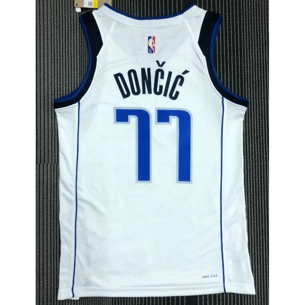 Men's Dallas Mavericks Luka Doncic #77 Nike White 2021/22 Swingman NBA Jersey - Icon Edition - Image 2